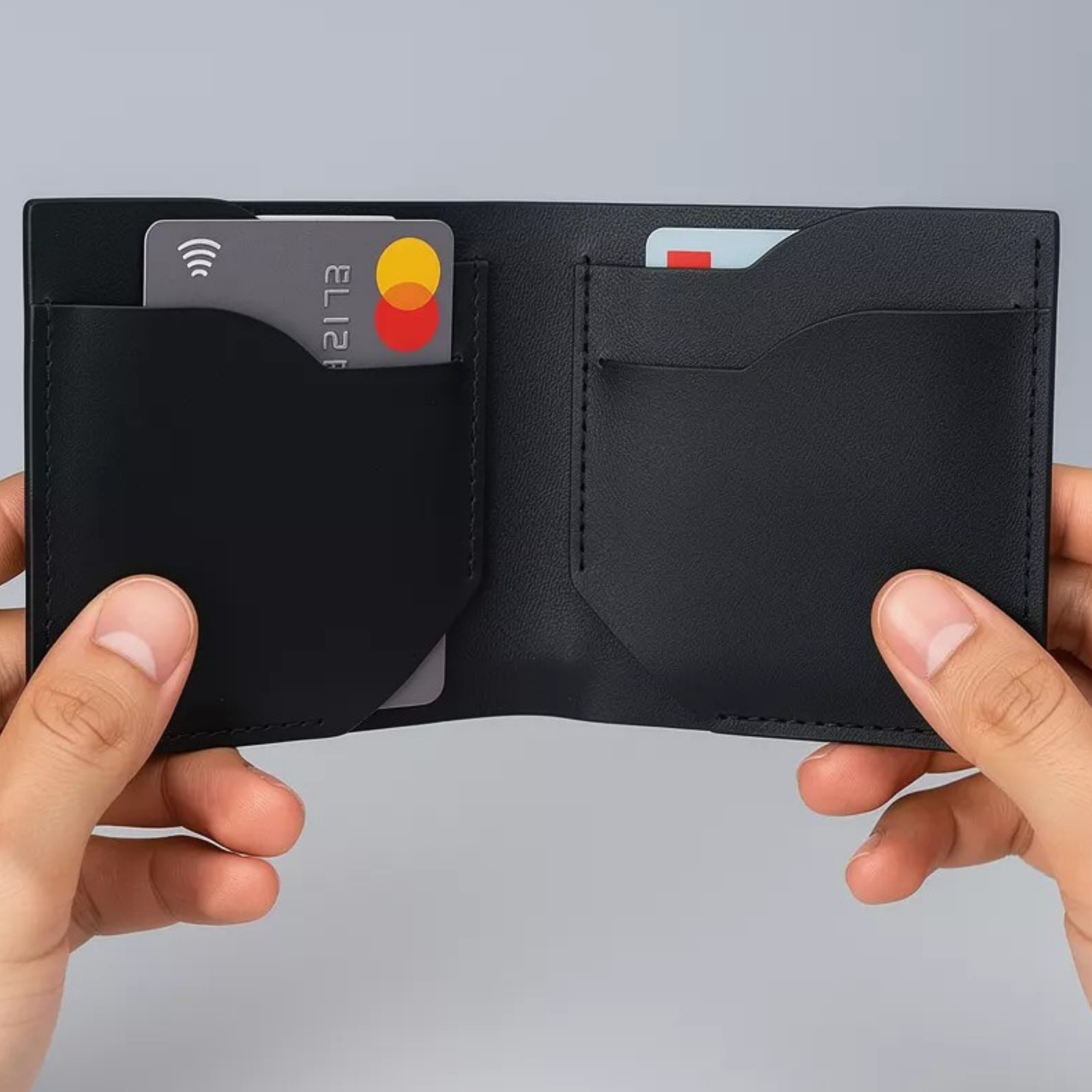 4 Kart Bölmeli Premium Gerçek Deri Cüzdan – Hakiki Deri, İnce ve Şık Tasarım